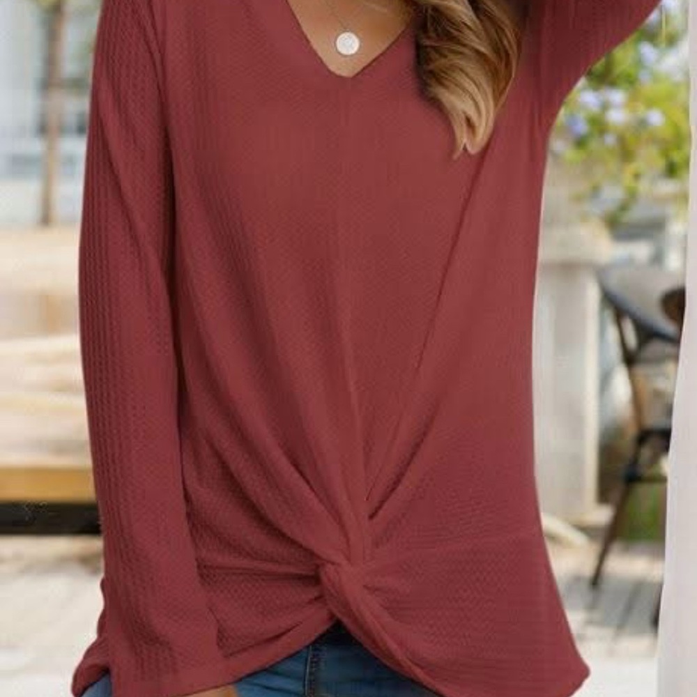 Red Waffle Knit Twist Hem V-Neck Top (XL)